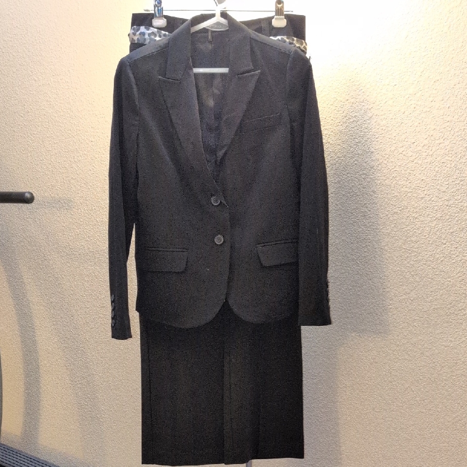 Daisy Fuentes Black Pantsuit